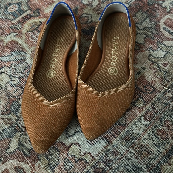 Rothys point 7.5W in fawn - Picture 1 of 6